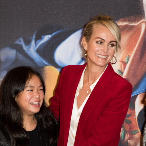 Semi-Exclusif - Laeticia Hallyday et ses filles Joy et Jade - Projection au Grand Rex à Paris des documentaires "Johnny USA" et "A nos promesses", le 21 octobre 2020 © Jacovides-Moreau / Bestimage