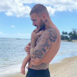 M. Pokora a publié une nouvelle photo de son fils Isaiah dans sa story Instagram.