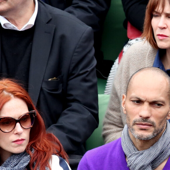 Audrey Fleurot et Djibril Glissant dans les tribunes des internationaux de France de Roland Garros à Paris le 4 juin 2016. © Moreau - Jacovides / Bestimage