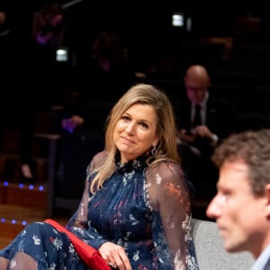 La reine Maxima des Pays-Bas est en visite au ITA (International Theater Amsterdam) appelé auparavant Stadsschouwburg. Le 15 avril 2021.