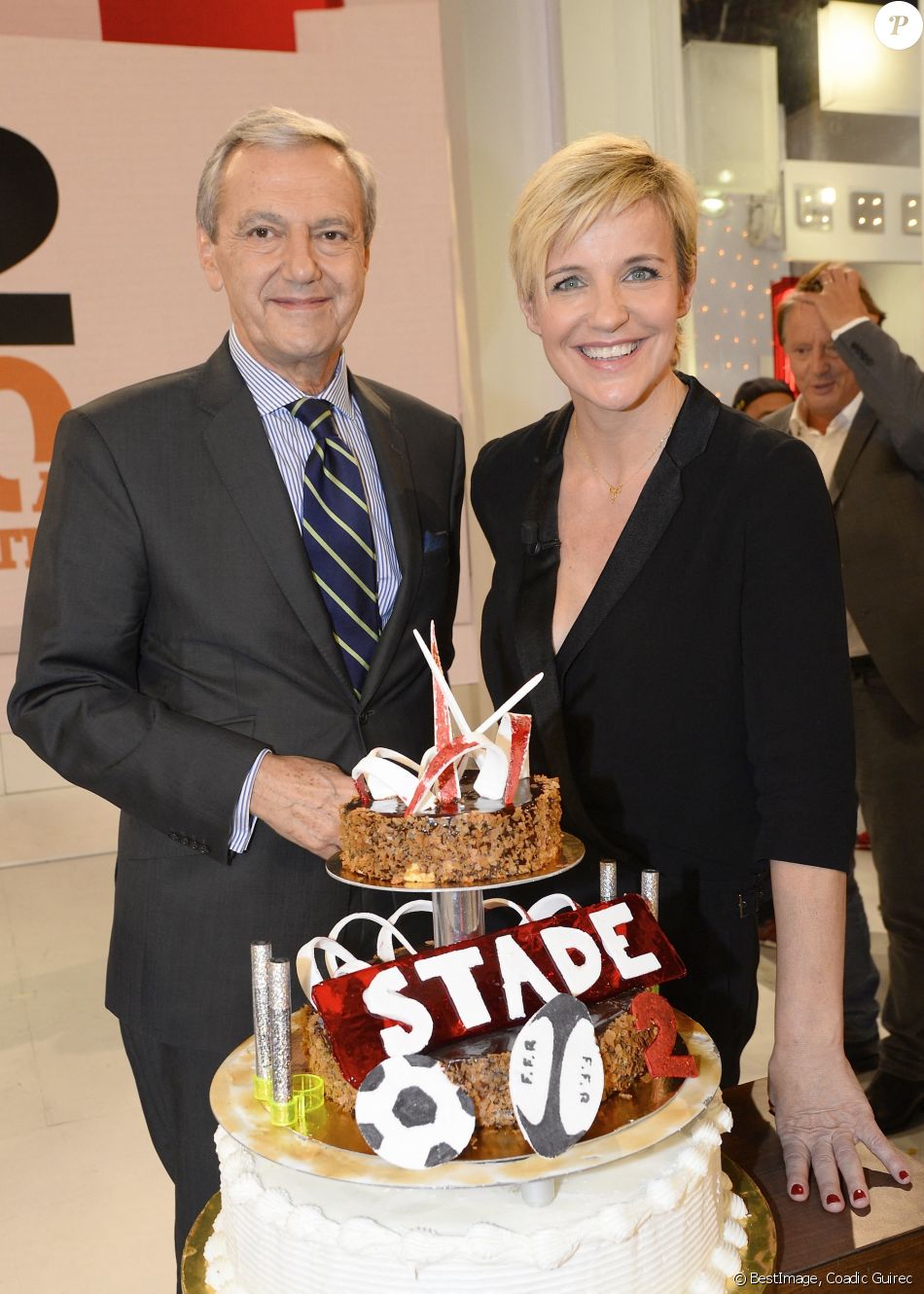 Daniel Bilalian et Céline Géraud - Le magazine sportif "Stade 2" fête ses 40 ans lors de l'enregistrement de l'émission "Vivement dimanche" à Paris le 4 novembre 2015 et qui sera diffusée le 08 novembre à partir de 18 h 30 sur France 2. © Coadic Guirec / Bestimage