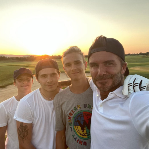 David Beckham et ses trois fils Brooklyn, Romeo et Cruz. Août 2020.