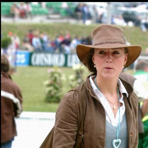 Kate Middleton et sa paire de bottes Penelope Chilvers lors d'un festival à Gatcombe Park, en 2005.