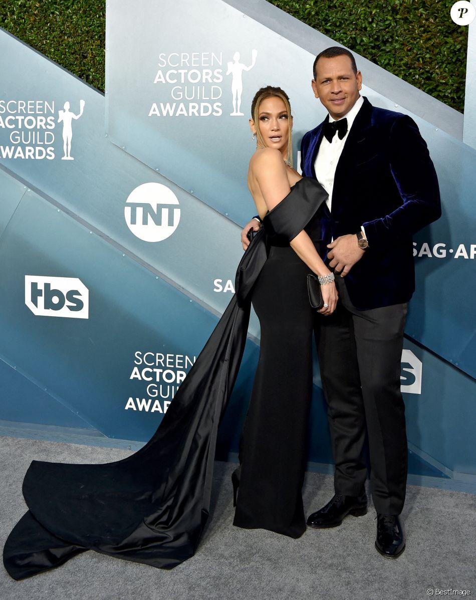 Jennifer Lopez et Alex Rodriguez aux Screen Actors Guild Awards à Los Angeles, le 19 janvier 2021.