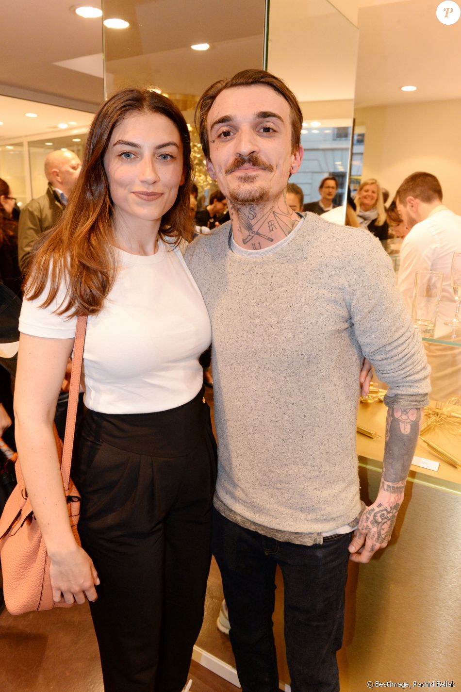 Paloma Coquant et son compagnon Guillaume Sanchez (Top chef 2017) lors de l'inauguration de la boutique éphémère Maison Carte d'Or à Paris, France, le 4 mai 2017. © Rachid Bellak/Bestimage