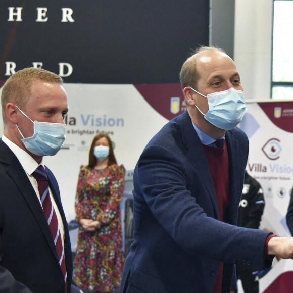 Le prince William, duc de Cambridge visite le nouveau centre d'entrainement d'Aston Villa à Bodymoor Heath, Warwickshire, Royaume Uni, le 4 mai 2021.