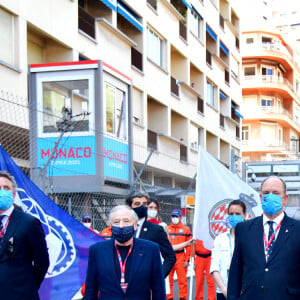 Alejandro Agag, patron de la formule E, Jean Todt, le rince Albert II de Monaco, Pierre Dartout, le ministre d'Etat de Monaco, et Michel Boeri, le président de l'Automobile Club de Monaco - Le prince Albert II et ses enfants au départ de la 4ème édition du E-Prix De Monaco 2021 le 8 mai 2021. © Bruno Bebert / Bestimage