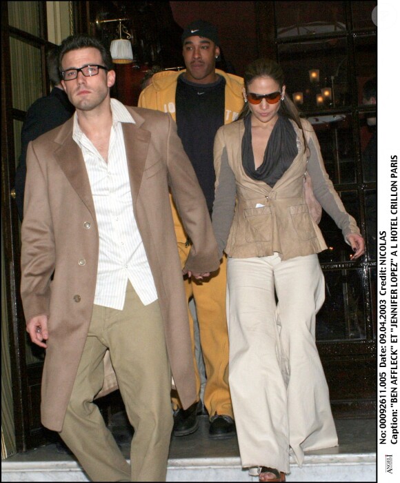 Ben Affleck et Jennifer Lopez à Paris en 2003.