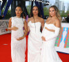 Les chanteuses Leigh-Anne Pinnock, Jade Thirlwall et Perrie Edwards (du groupe Little Mix) ont reçu l'award du Meilleur groupe britannique des Brit Awards à l'O2 Arena à Londres.