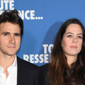 Anouchka Delon (enceinte) et son compagnon Julien Dereims - Avant-première du film "Toute ressemblance..." au cinéma UGC Ciné Cité Les Halles à Paris, le 25 novembre 2019. © Coadic Guirec/Bestimage