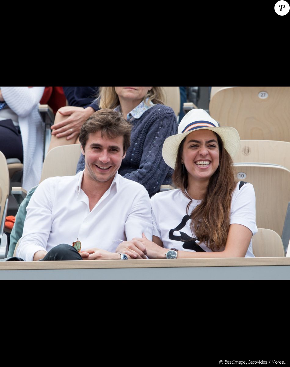 Anouchka Delon et son compagnon Julien Dereims - Célébrités dans les tribunes des internationaux de France de tennis de Roland Garros à Paris, France, le 8 juin 2019. © Jacovides / Moreau/Bestimage