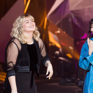 Exclusif - Louane Emera, Camélia Jordana - "Secours Pop La Grande Soirée" au Cirque d'Hiver à Paris. © Tiziano Da Silva - Cyril Moreau / Bestimage