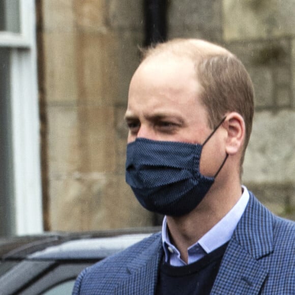 Le prince William et son épouse Kate Middleton, duchesse de Cambridge, visitent les locaux du centre Scottish Violence Reduction Unit à Prestonpans, en Écosse. Le 24 mai 2021.