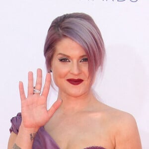 Kelly Osbourne - 64eme ceremonie des "Emmy Awards" au "Nokia Theatre" a Los Angeles, le 23 septembre 2012. 