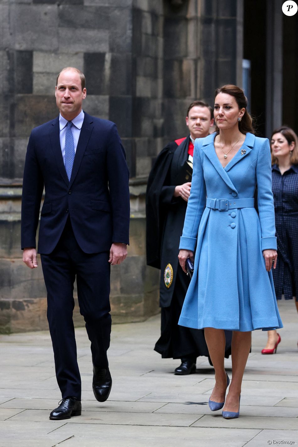 Le prince William, duc de Cambridge, et Catherine (Kate) Middleton, duchesse de Cambridge, arrivent pour la cérémonie de clôture de l'Assemblée générale de l'Église d'Écosse, à la salle de l'Assemblée à Édimbourg, Ecosse, Royaume Uni, le 27 mai 2021.