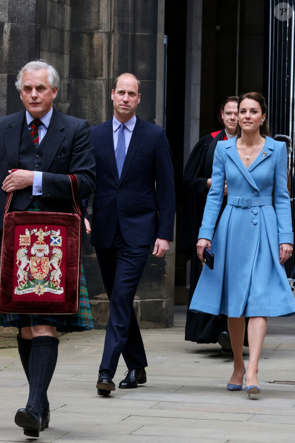 Le prince William, duc de Cambridge, et Catherine (Kate) Middleton, duchesse de Cambridge, arrivent pour la cérémonie de clôture de l'Assemblée générale de l'Église d'Écosse, à la salle de l'Assemblée à Édimbourg, Ecosse, Royaume Uni, le 27 mai 2021. 