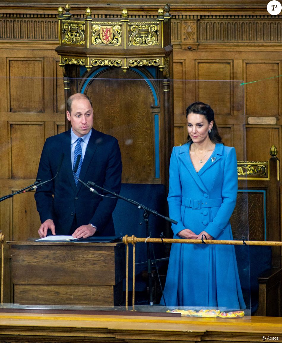 Le prince William, duc de Cambridge, et Catherine (Kate) Middleton, duchesse de Cambridge, arrivent pour la cérémonie de clôture de l'Assemblée générale de l'Église d'Écosse, à la salle de l'Assemblée à Édimbourg, Ecosse, Royaume Uni, le 27 mai 2021. Photo by Andrew O'Brien/PA Wire/ABACAPRESS.COM