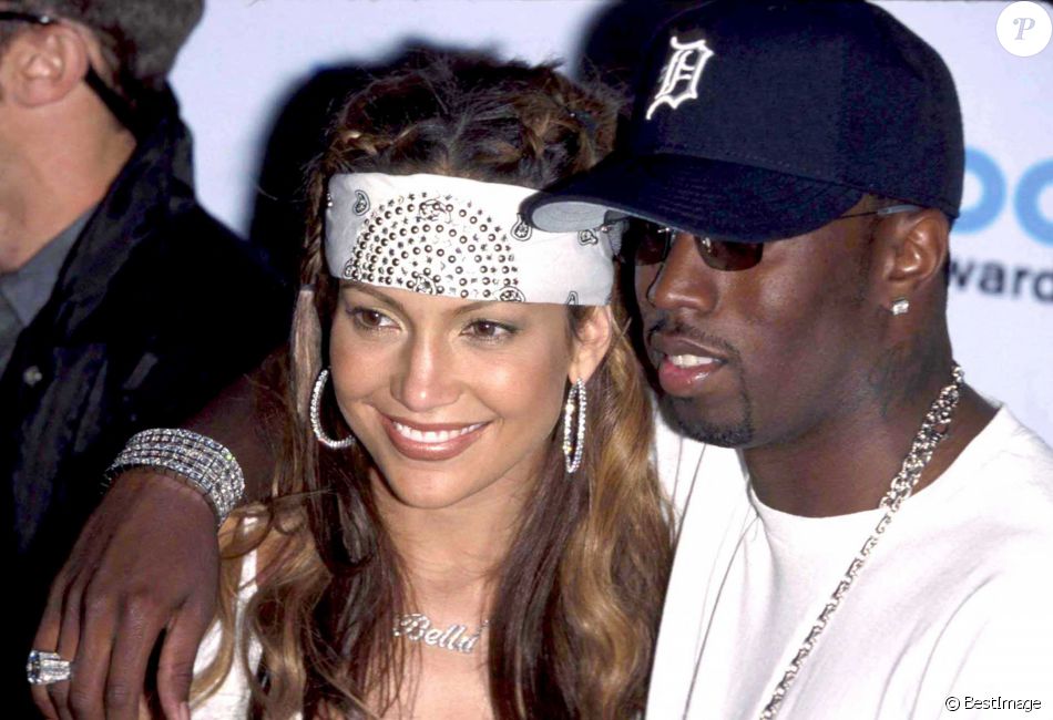 Jennifer Lopez et P. Diddy aux MTV Music Video Awards à New York ...