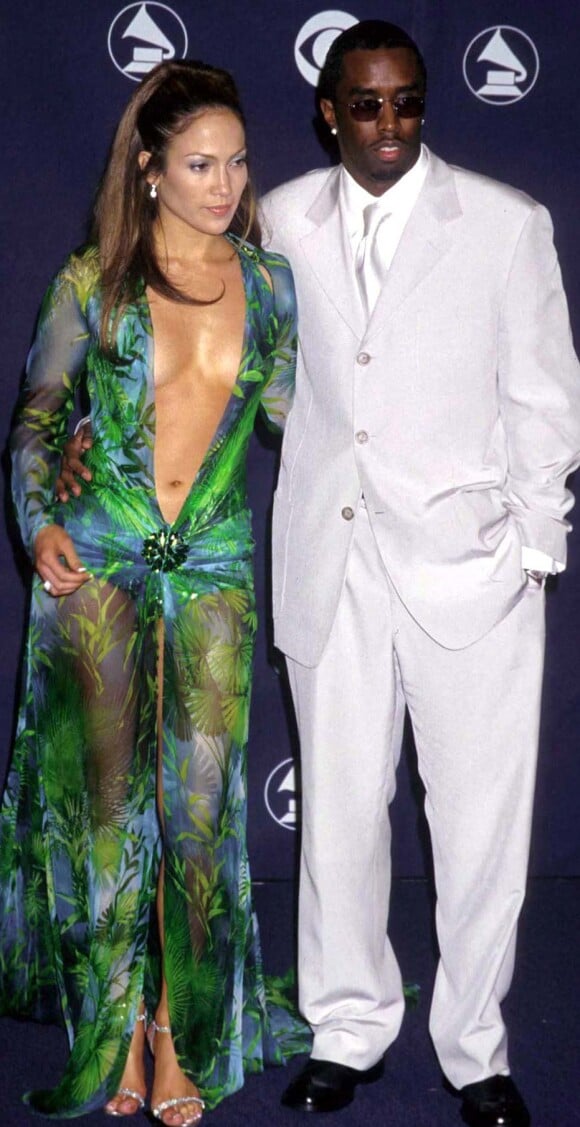 Jennifer Lopez et Puff Daddy aux 42e Grammy Awards de Los Angeles. 