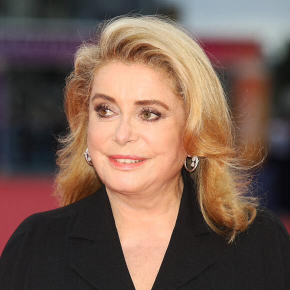 Catherine Deneuve à la première de "Music of My Life", suivi d'un hommage rendu aux 25 ans de la compétition lors du 45ème Festival du Cinéma Américain de Deauville © Denis Guignebourg/Bestimage