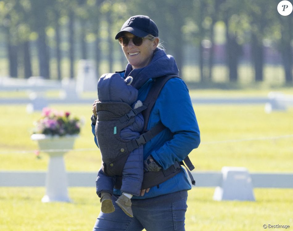 Zara Tindall et son bébé Lucas assistent au "Houghton Hall Horse Trials" à Kings Lynn. Le 29 mai 2021