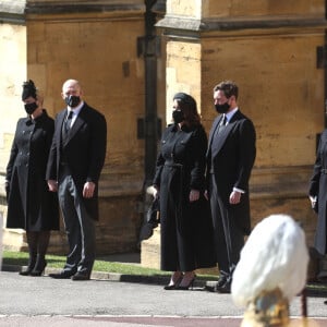 Zara Phillips (Zara Tindall), Mike Tindall, La princesse Eugenie d'York, Jack Brooksbank, La princesse Beatrice d'York et Edoardo Mapelli Mozzi - Arrivées aux funérailles du prince Philip, duc d'Edimbourg à la chapelle Saint-Georges du château de Windsor, le 17 avril 2021.