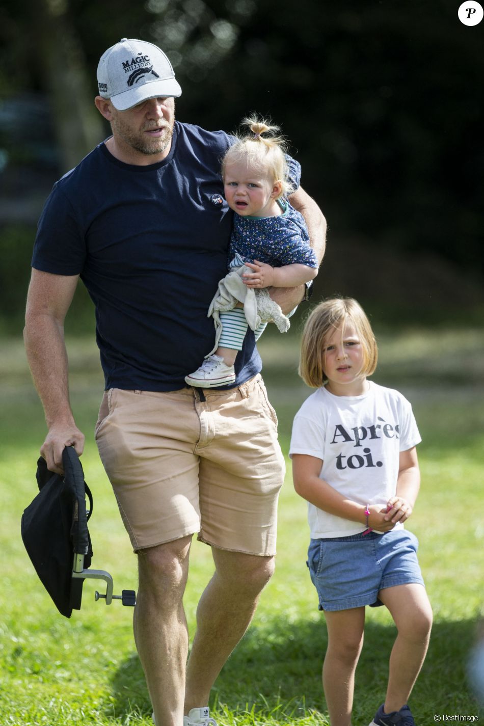 Mike Tindall avec ses filles Lena et Mia - "Whatley Manor Horse Trials" à Minchinampton. Le 15 septembre 2019