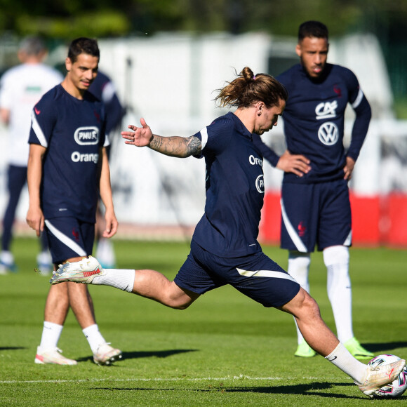 Antoine Griezmann, Wissam Ben Yedder et Corentin Tolisso à l'entraînement de l'équipe de France de football au Centre National du Football. Clairefontaine, le 31 mai 2021. © Federico Pestellini/FEP/ Panoramic / Bestimage
