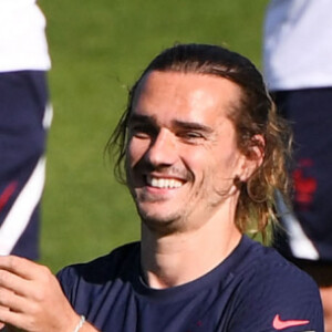 Antoine Griezmann à l'entraînement de l'équipe de France de football au Centre National du Football. Clairefontaine, le 31 mai 2021. © Anthony Bibard/FEP/ Panoramic / Bestimage