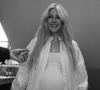 Ellie Goulding, enceinte et photographiée par son mari Caspar Jopling.