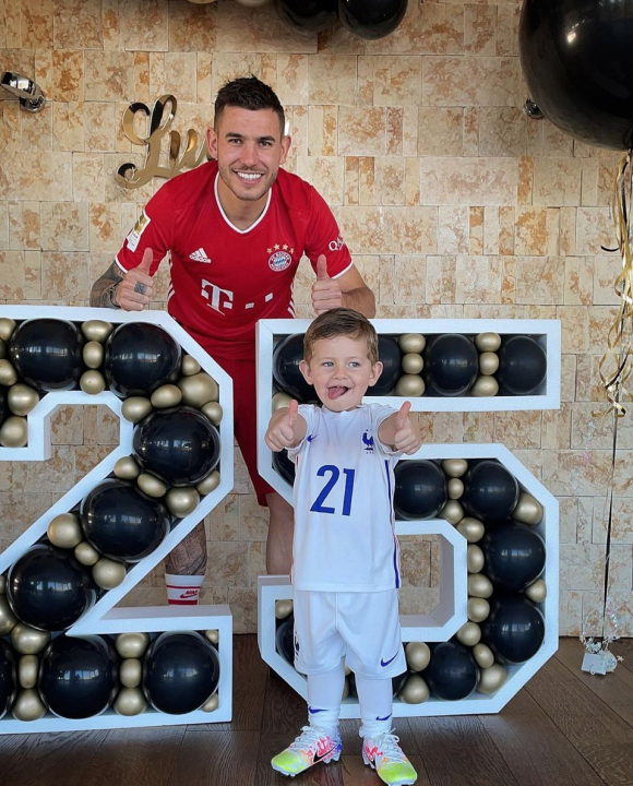 Lucas Hernandez et son fils Martín. Février 2021.