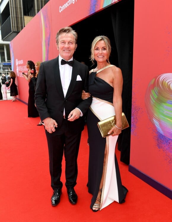 Bradley Walsh et sa femme Donna Derby - Cérémonie des "British Academy Film Awards". BBC Television Centre de Londres. Le 6 juin 2021.
