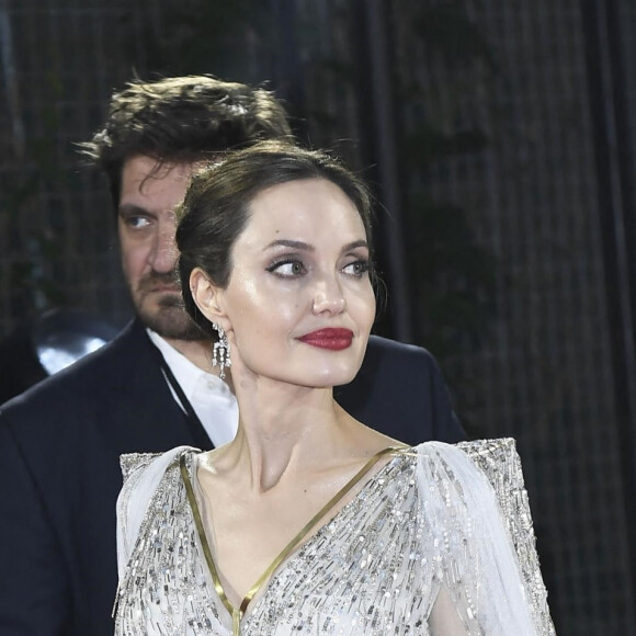 Angelina Jolie assiste à la première de "Maléfique : Le Pouvoir du Mal" à Londres, le 9 octobre 2019.