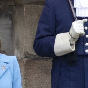 Le prince William, duc de Cambridge et Kate Catherine Middleton, duchesse de Cambridge, lors de l'événement "Beating of the Retreat (Cérémonie de la Retraite)" au palais de Holyroodhouse à Edimbourg. Le 27 mai 2021