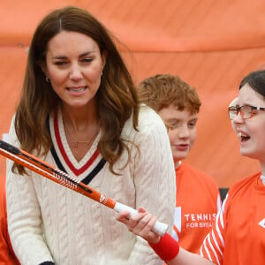 Catherine (Kate) Middleton, duchesse de Cambridge, rend visite aux jeunes de la Lawn Tennis Association (LTA) à Édimbourg, Ecosse, Royaume Uni, le 27 mai 2021.