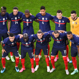 Paul Pogba, Adrien Rabiot, Presnel Kimpembe, Karim Benzema, Raphaël Varane, Benjamin Pavard, Hugo Lloris, Lucas Hernandez, N Golo Kanté, Antoine Griezmann, Kylian Mbappé - Match de l'UEFA Euro 2020 opposant l'Allemagne à la France au stade Allianz Arena à Munich. Le 15 juin 2021. © Anthony Bibard/Panoramic/Bestimage