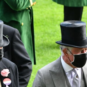 Le prince Charles, prince de Galles, et Camilla Parker Bowles, duchesse de Cornouailles, assistent à la prestigieuse course hippique "Royal Ascot", à Ascot, Royaume Uni, le 16 juin 2021.