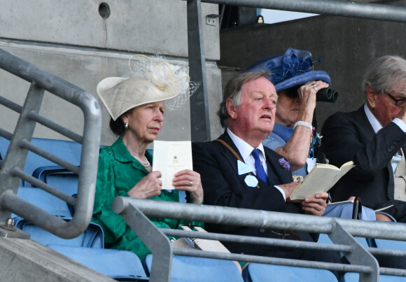 La princesse Anne et Andrew Parker Bowles à la prestigieuse course hippique "Royal Ascot", le 16 juin 2021.
