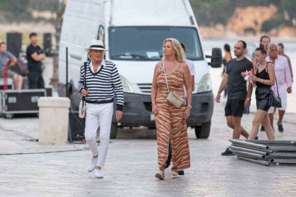 Exclusif - Rod Stewart et sa femme Penny Lancester visitent Dubrovnik en famille avant d'aller dîner au restaurant le 7 juillet 2020.