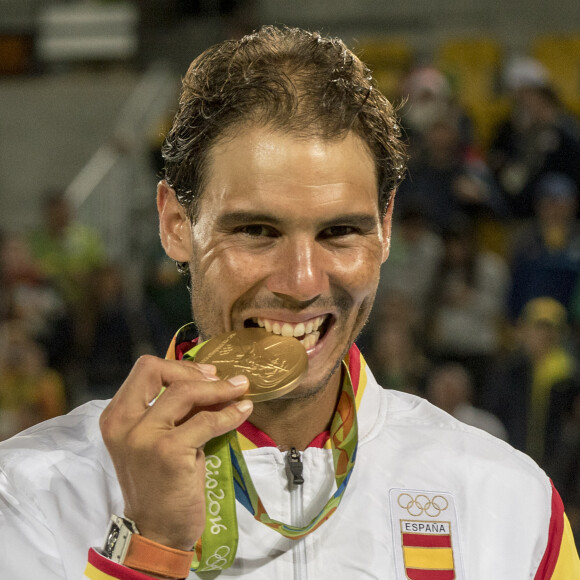 Rafael Nadal et Marc Lopez remporte la finale du double masculin de tennis lors des Jeux Olympiques (JO) de Rio 2016 à Rio de Janeiro le 12 aout 2016. 