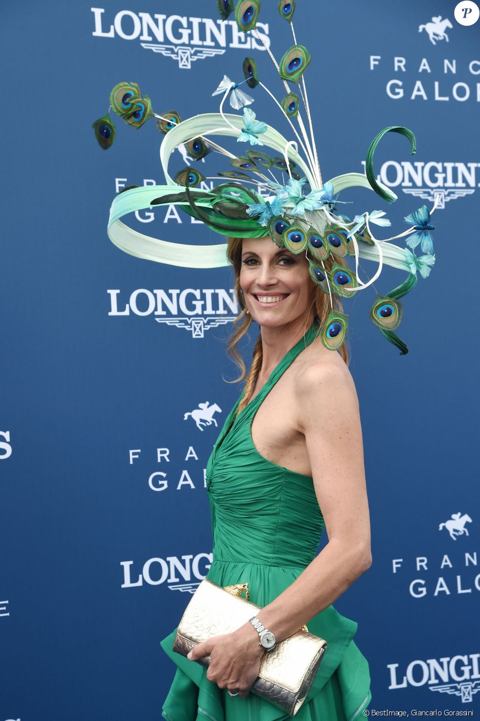 Sophie Thalmann (robe Christophe Guillarmé) - 169ème Prix de Diane Longines sur l'hippodrome de Chantilly, France, le 17 juin 2018. © Giancarlo Gorassini/Bestimage