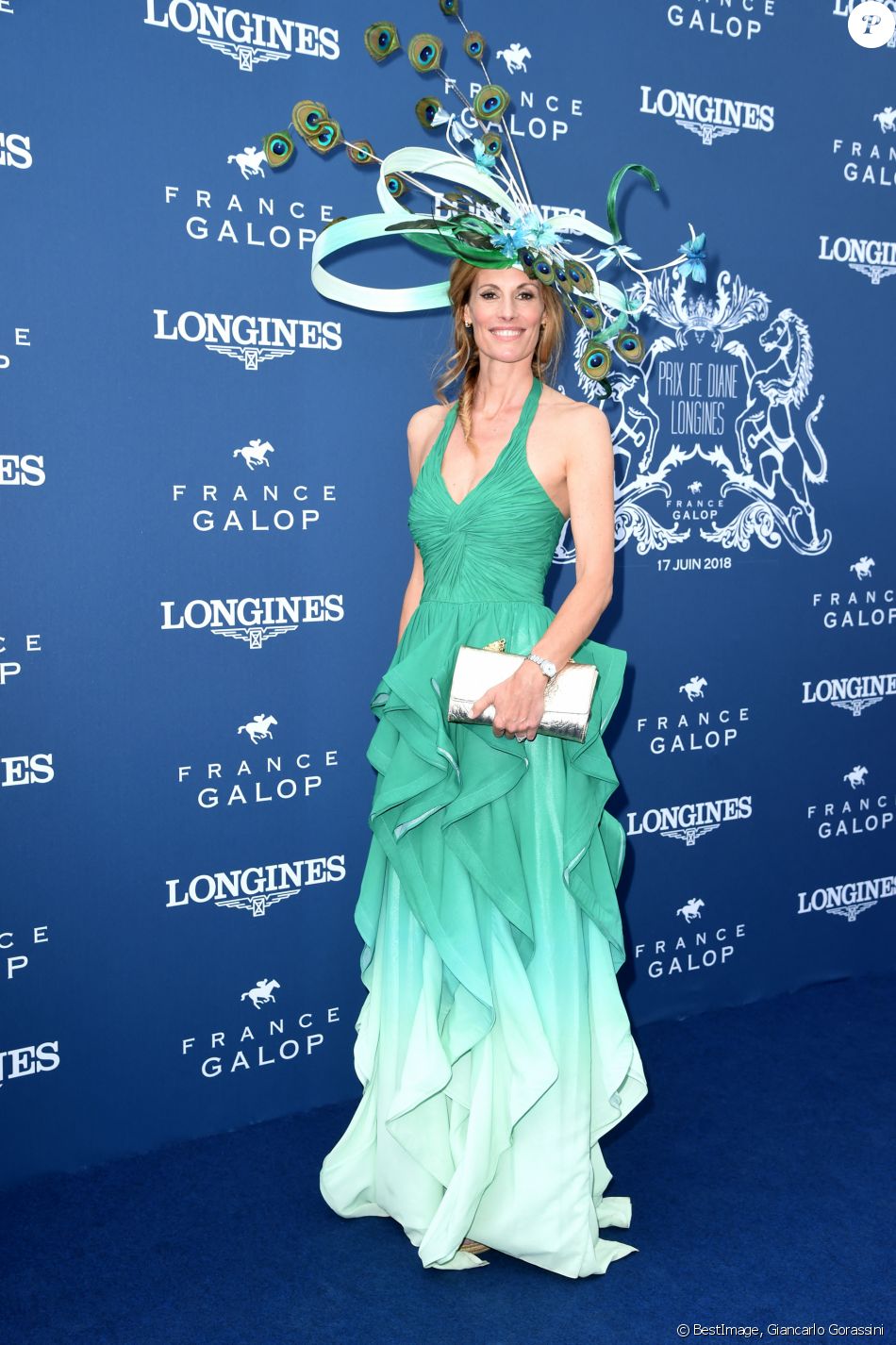 Sophie Thalmann (robe Christophe Guillarmé) - 169ème Prix de Diane Longines sur l'hippodrome de Chantilly, France, le 17 juin 2018. © Giancarlo Gorassini/Bestimage