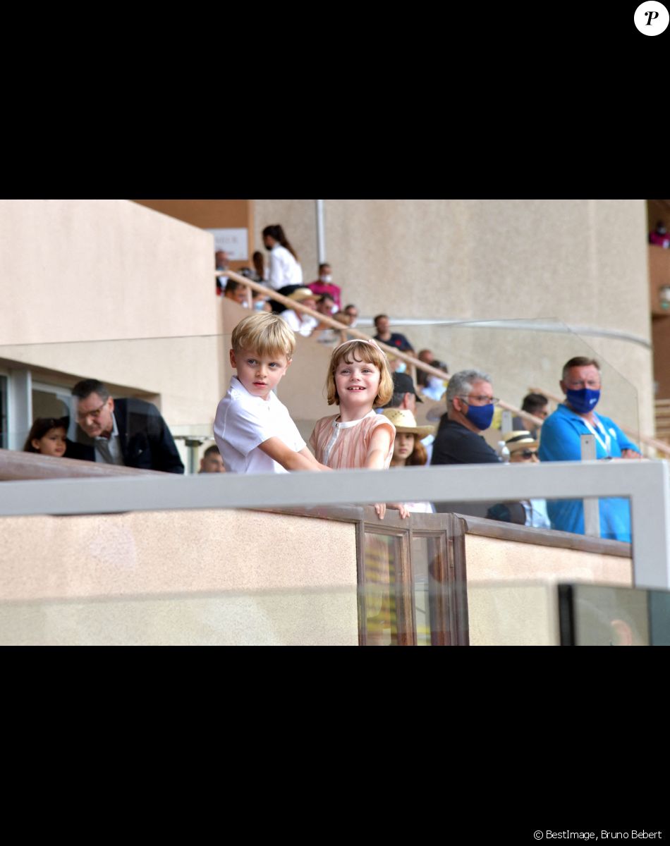 Le prince héréditaire Jacques de Monaco et sa soeur la princesse Gabriella de Monaco durant la dernière journée du World Rugby Sevens Repechage tournament qui se déroule au Stade Louis II le 20 juin 2021. Cette compétition est organisée par la Fédération Monégasque de Rugby (FMR), dont le président est Gareth Wittstock, le frère de la Princesse Charlene de Monaco. © Bruno Bebert/Bestimage