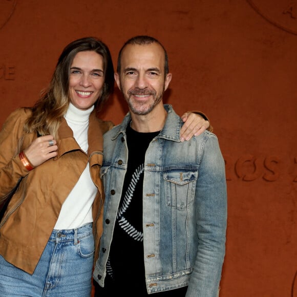 Calogero et sa compagne Marie Bastide au village des internationaux de tennis de Roland Garros le jour de la finale homme Nadal / Djokovic à Paris le 11 octobre 2020. © Dominique Jacovides / Bestimage