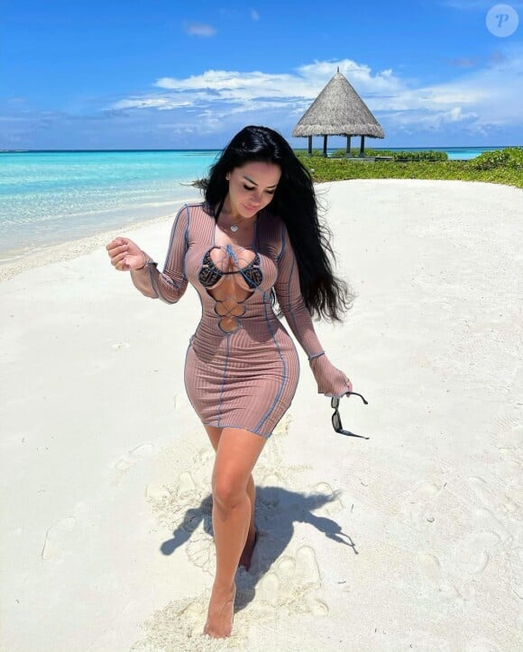 Milla Jasmine aux Maldives. Mars 2021