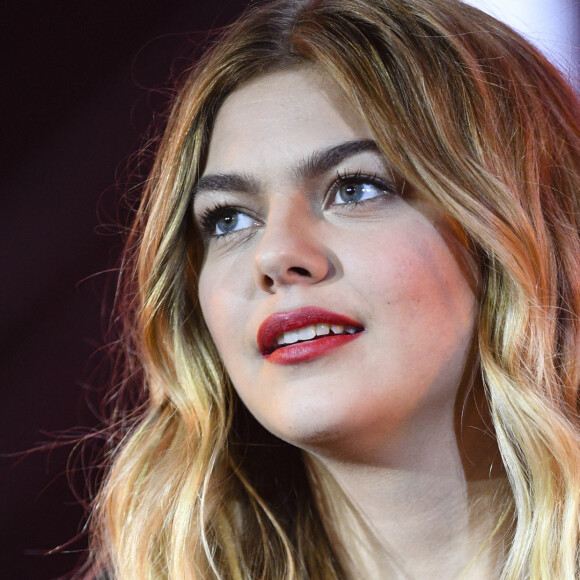 Exclusif - Louane Emera - Enregistrement de l'émission "Johnny, toute la musique qu'ils aiment" à la Seine Musicale, qui sera diffusée le 6 janvier sur TF1. Le 13 décembre 2017 © Perusseau-Veeren / Bestimage