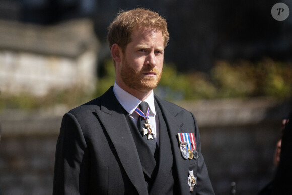Le prince Harry, duc de Sussex, aux funérailles du prince Philip, duc d'Edimbourg à la chapelle Saint-Georges du château de Windsor.