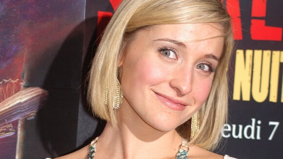 Allison Mack et sa secte sexuelle : elle présente ses excuses après les tortures et les sévices