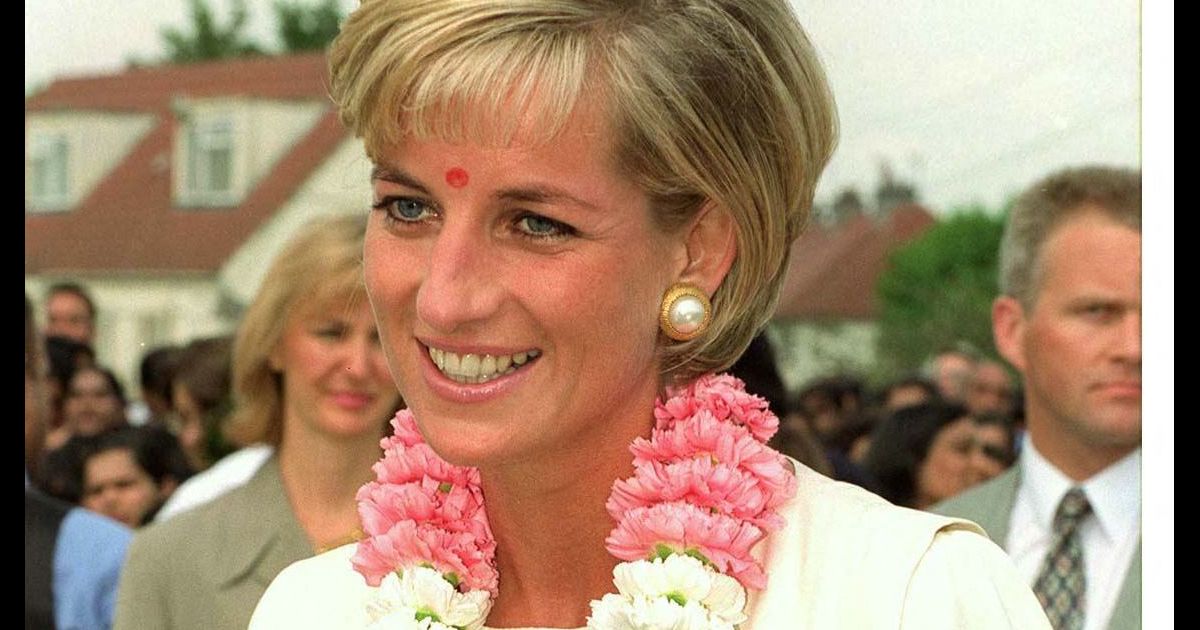 Diana Spencer en visite à Shri Swaminarayan Mandir à Neasden. - Purepeople