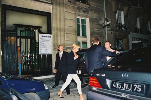 Diana Spencer au Ritz à Paris en 1997.